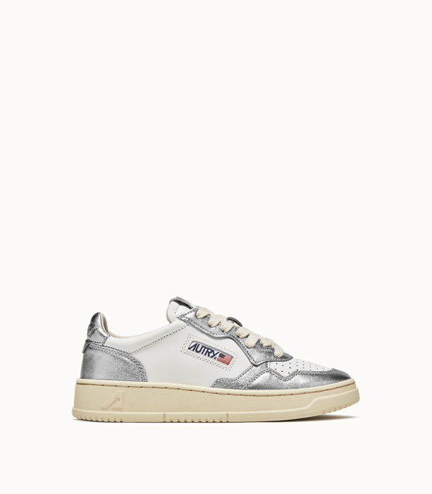 AUTRY: MEDALIST LOW SNEAKERS COLOR WHITE SILVER | Playground Shop