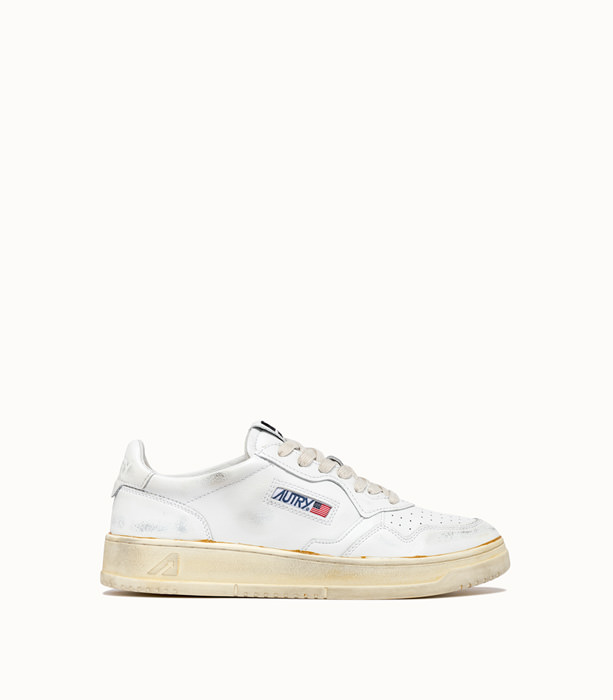 AUTRY:  MEDALIST SUPER VINTAGE LOW SNEAKERS COLOR WHITE | Playground Shop