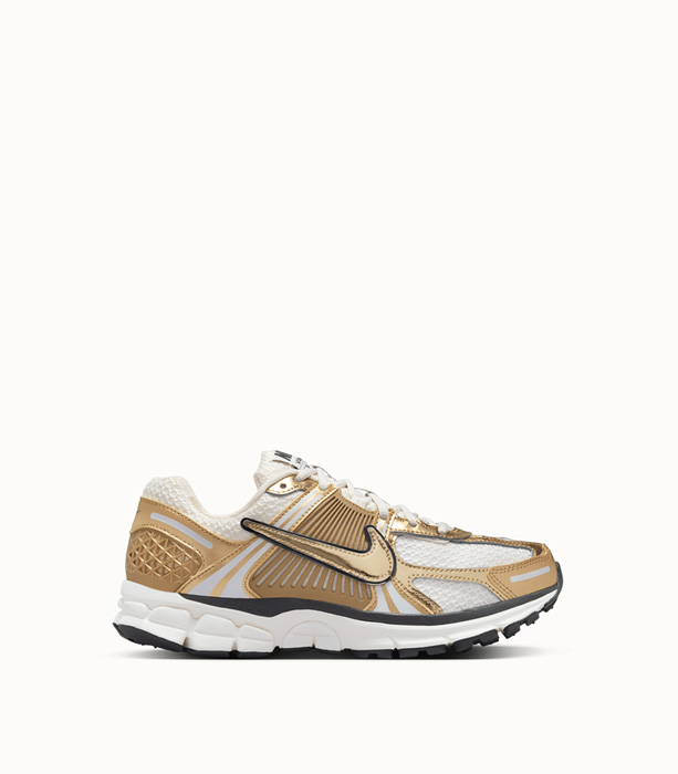 NIKE: ZOOM VOMERO 5 SNEAKERS COLOR GOLD