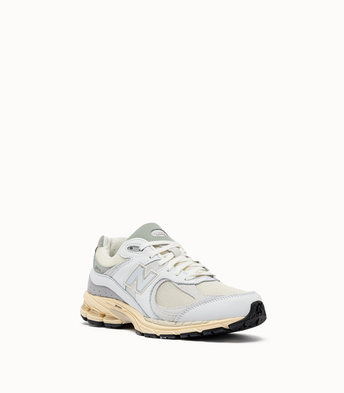 NEW BALANCE SNEAKERS 2002R COLORE BIANCO | Playground