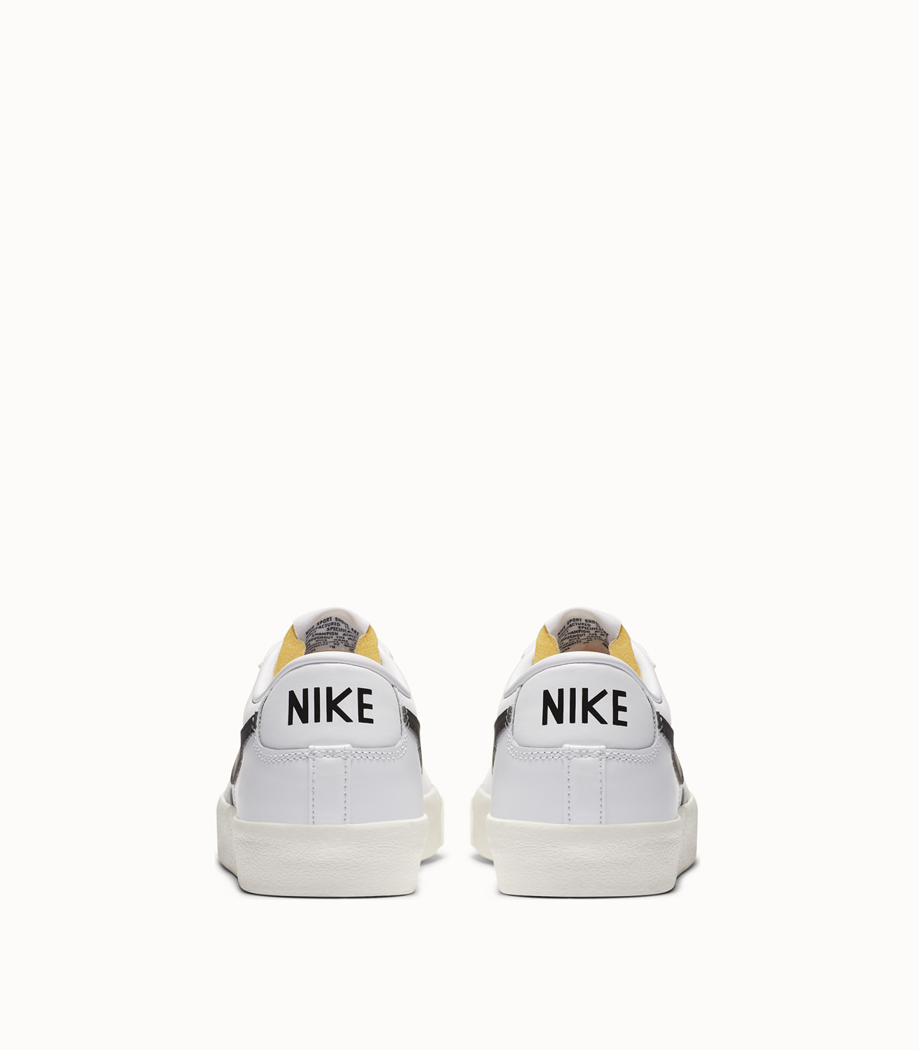 Nike Blazer Low 77 Vintage Sneakers Color White Playground